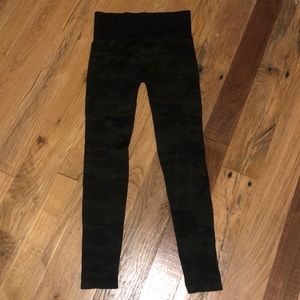Alya camouflage leggings
